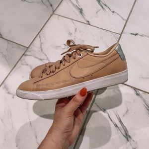 Women’s Nike Blazer Low Sneakers